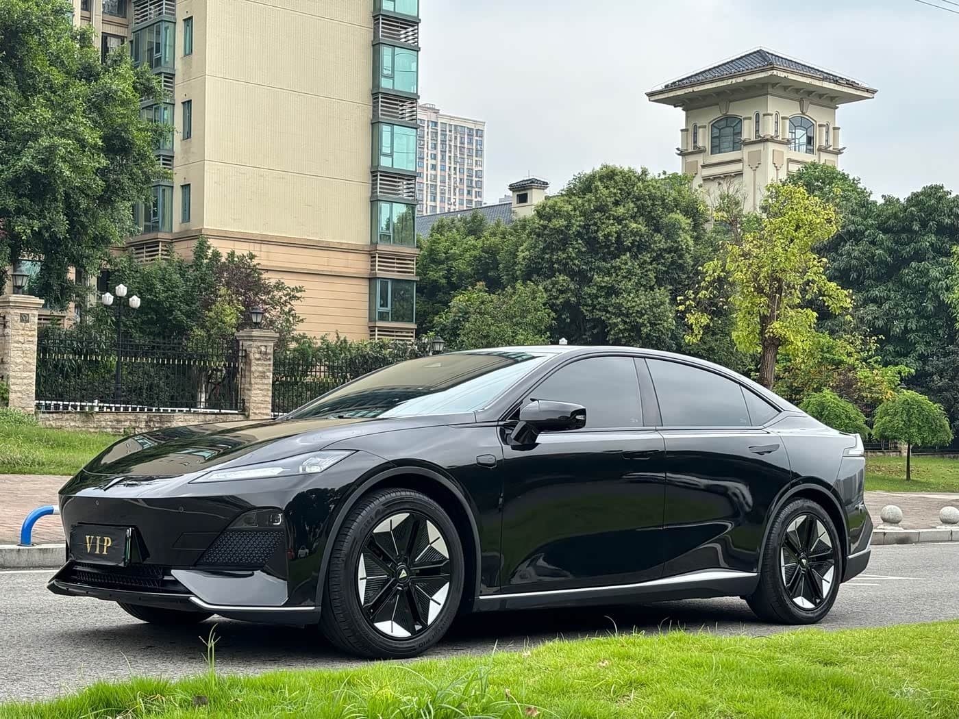 2024 Deepal SL03 Black, 49,000 km, China export – photo 1