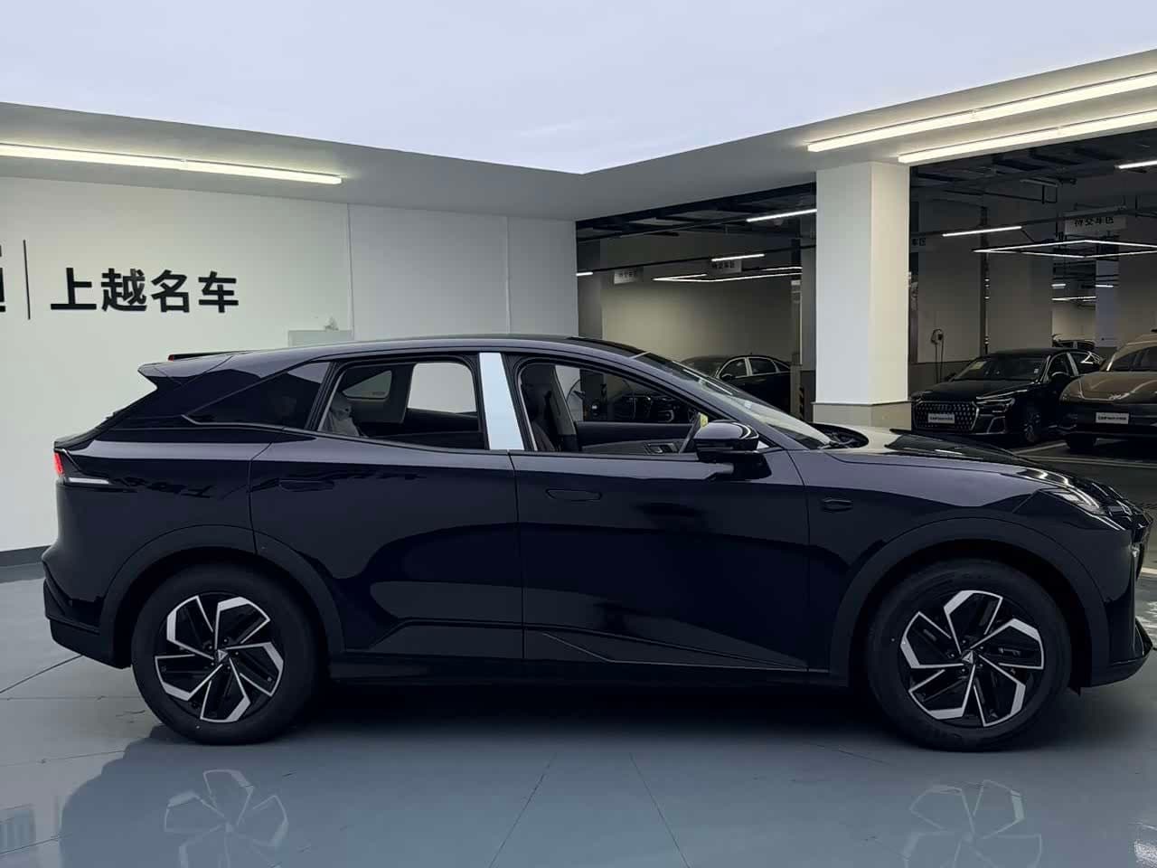 2025 Deepal S07 Black, 100 km, China export – photo 5