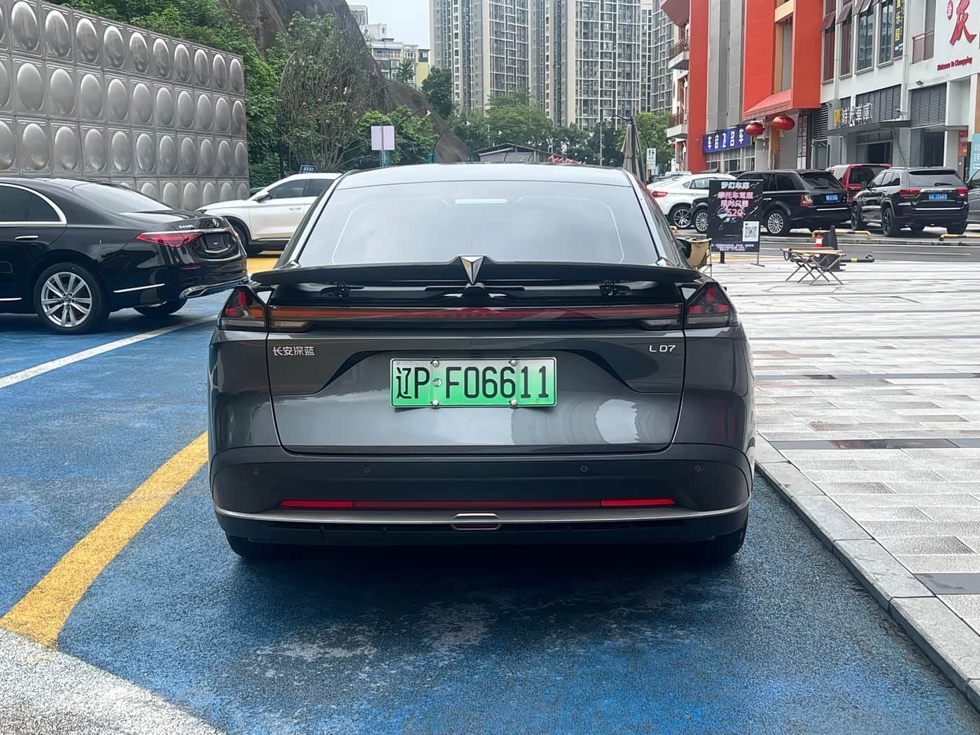 2024 Deepal Shenlan L07 Silbergrau, 13,000 km, China export – photo 6