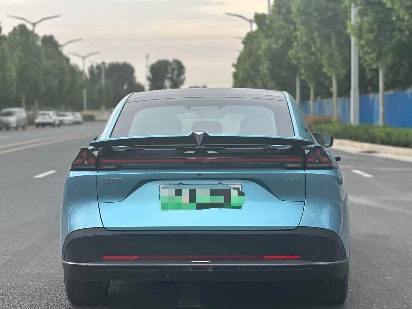 2025 Deepal Shenlan L07 Blue, 14,000 km, China export – photo 8