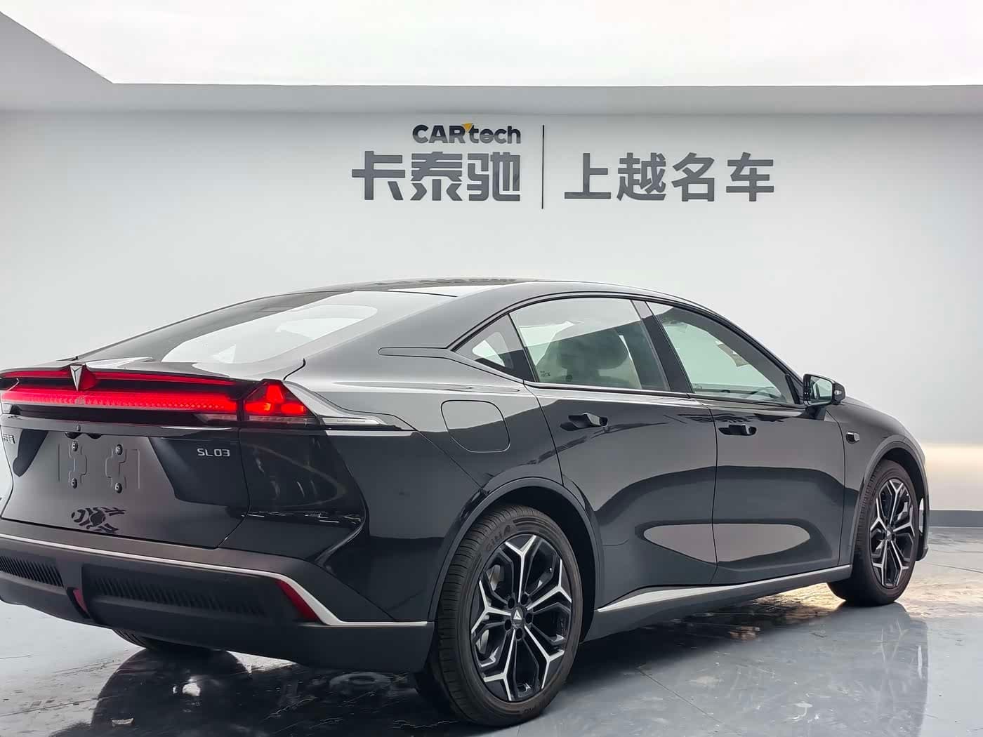 2024 Deepal SL03 Black, 100 km, China export – photo 4