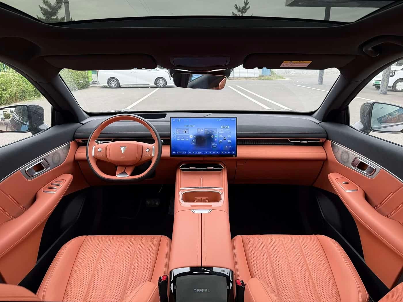 2025 Deepal S07 Black, 200 km, China export – photo 18