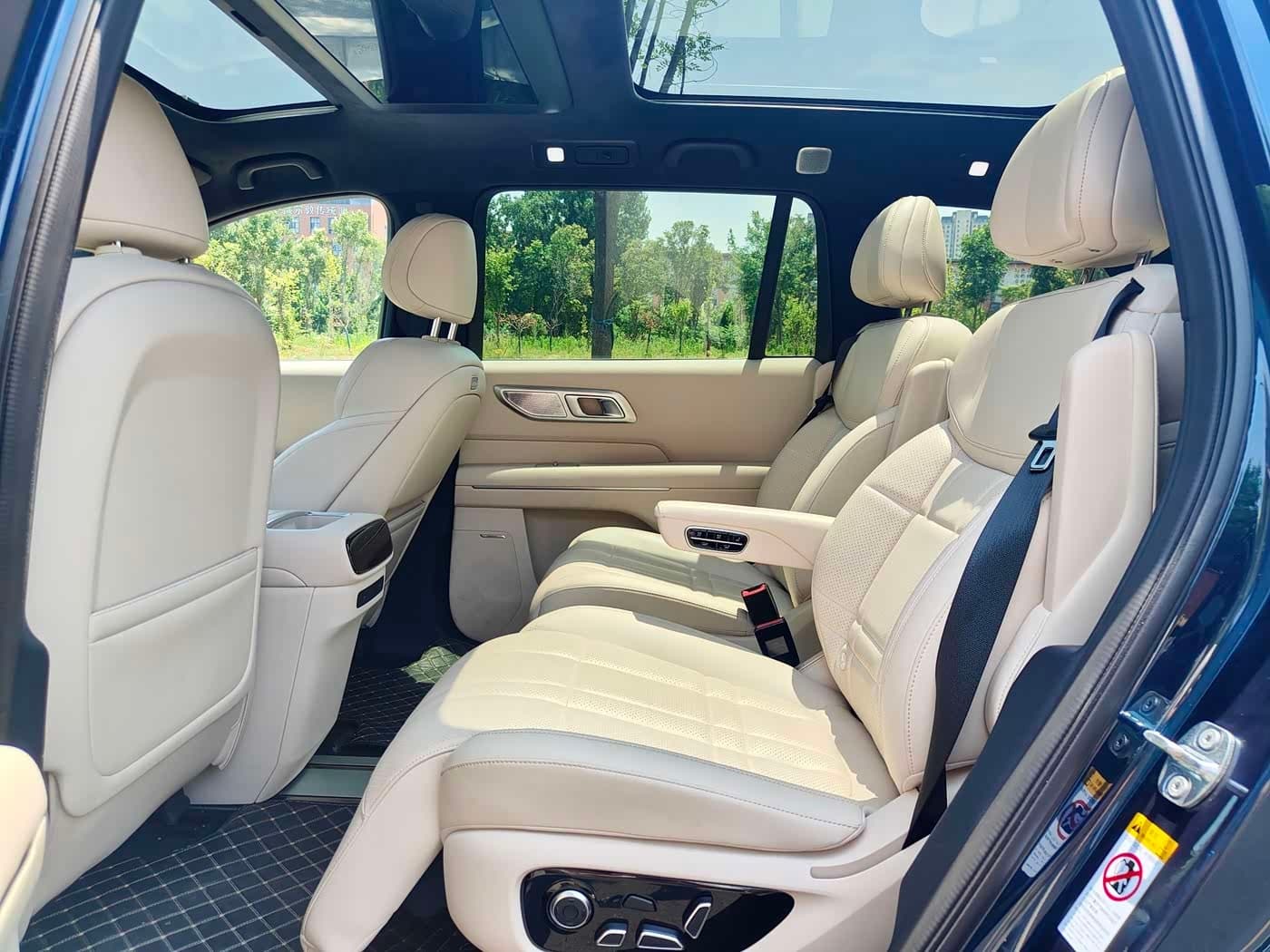 2025 Deepal Deep Blue S09 Blue, 9,000 km, China export – photo 6