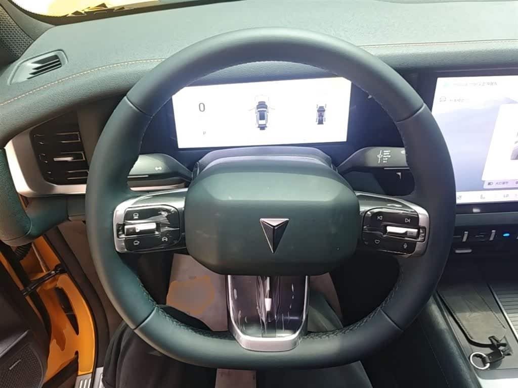 2025 Deepal Deep Blue G318 Yellow, 6,800 km, China export – photo 11