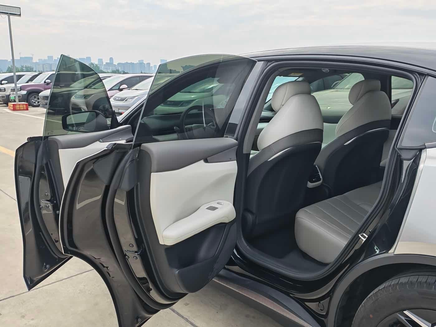 2024 Deepal Shenlan L07 Silver Gray, 30,000 km, China export – photo 15