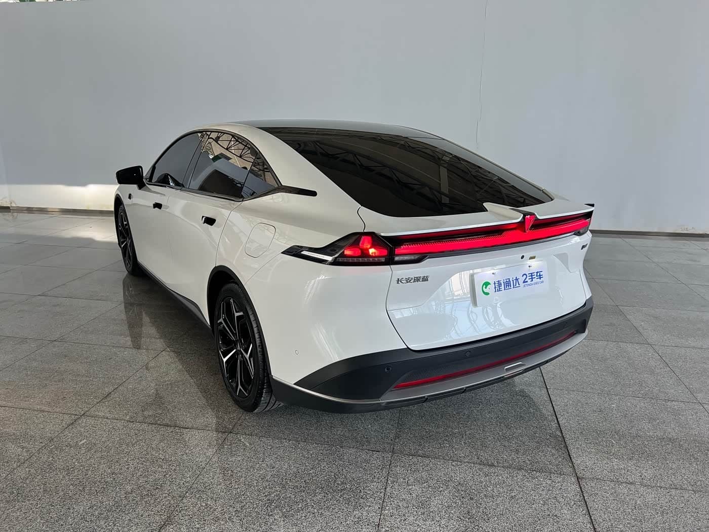 2025 Deepal Shenlan L07 White, 10,000 km, China export – photo 7
