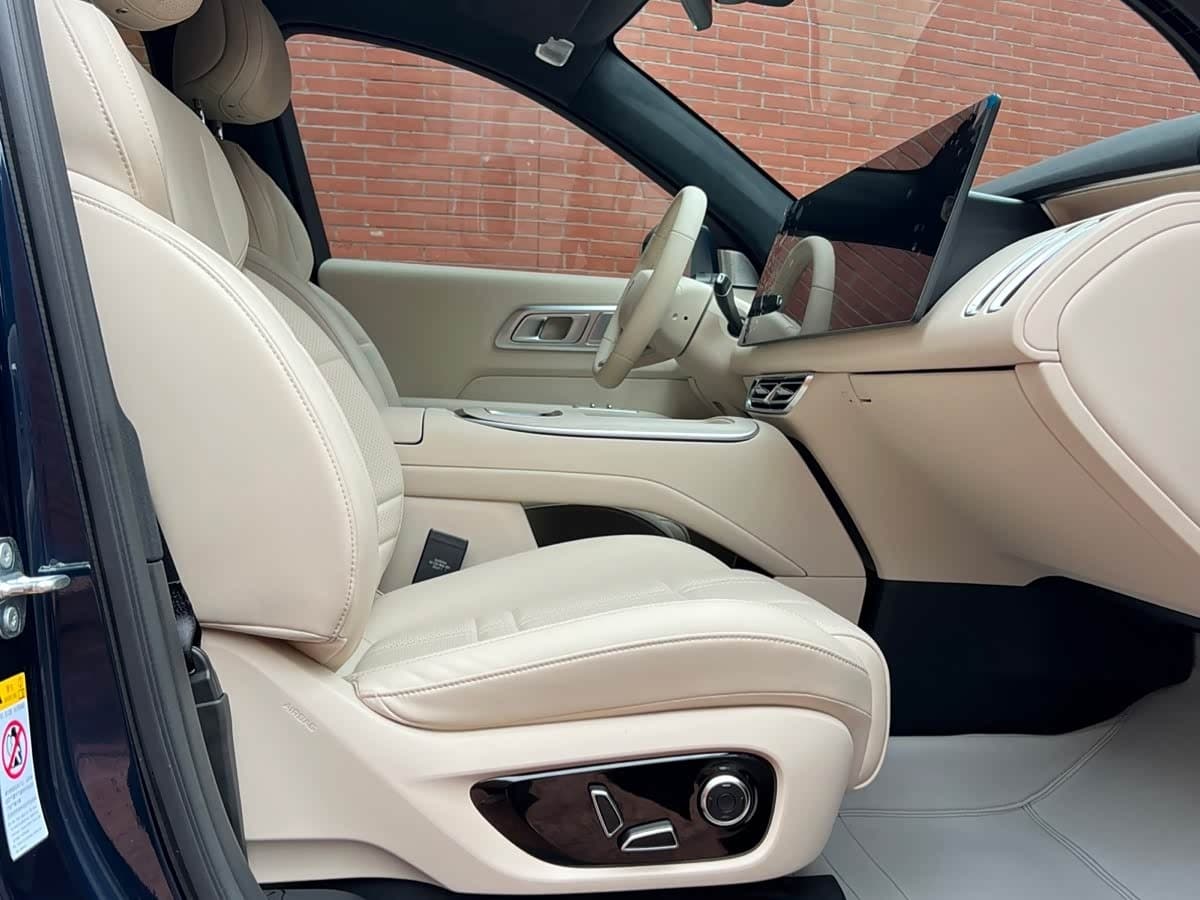 2025 Deepal Deep Blue S09 Silbergrau, 11,500 km, China export – photo 9