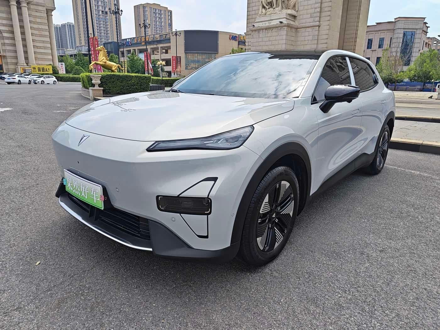 2025 Deepal Shenlan S05 Gris Argenté, 3,000 km, China export – photo 1
