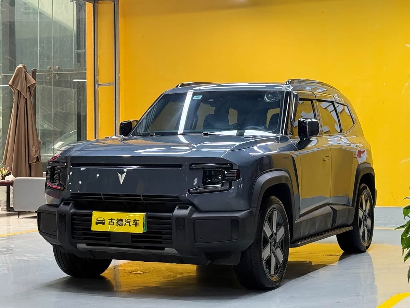 2024 Deepal Deep Blue G318 رمادي فضي, 47,000 km, China export – photo 1