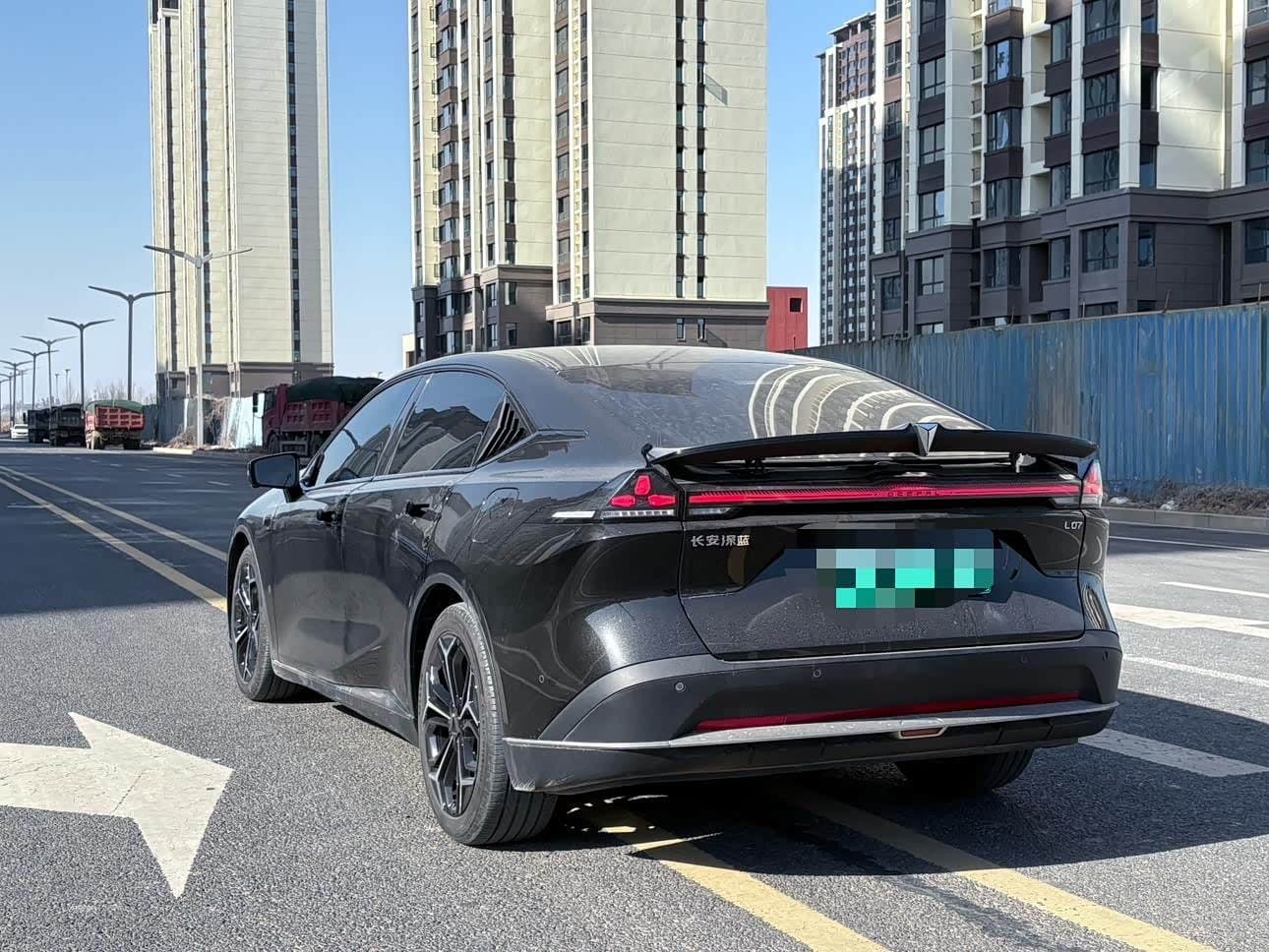 2025 Deepal Shenlan L07 Black, 15,000 km, China export – photo 4