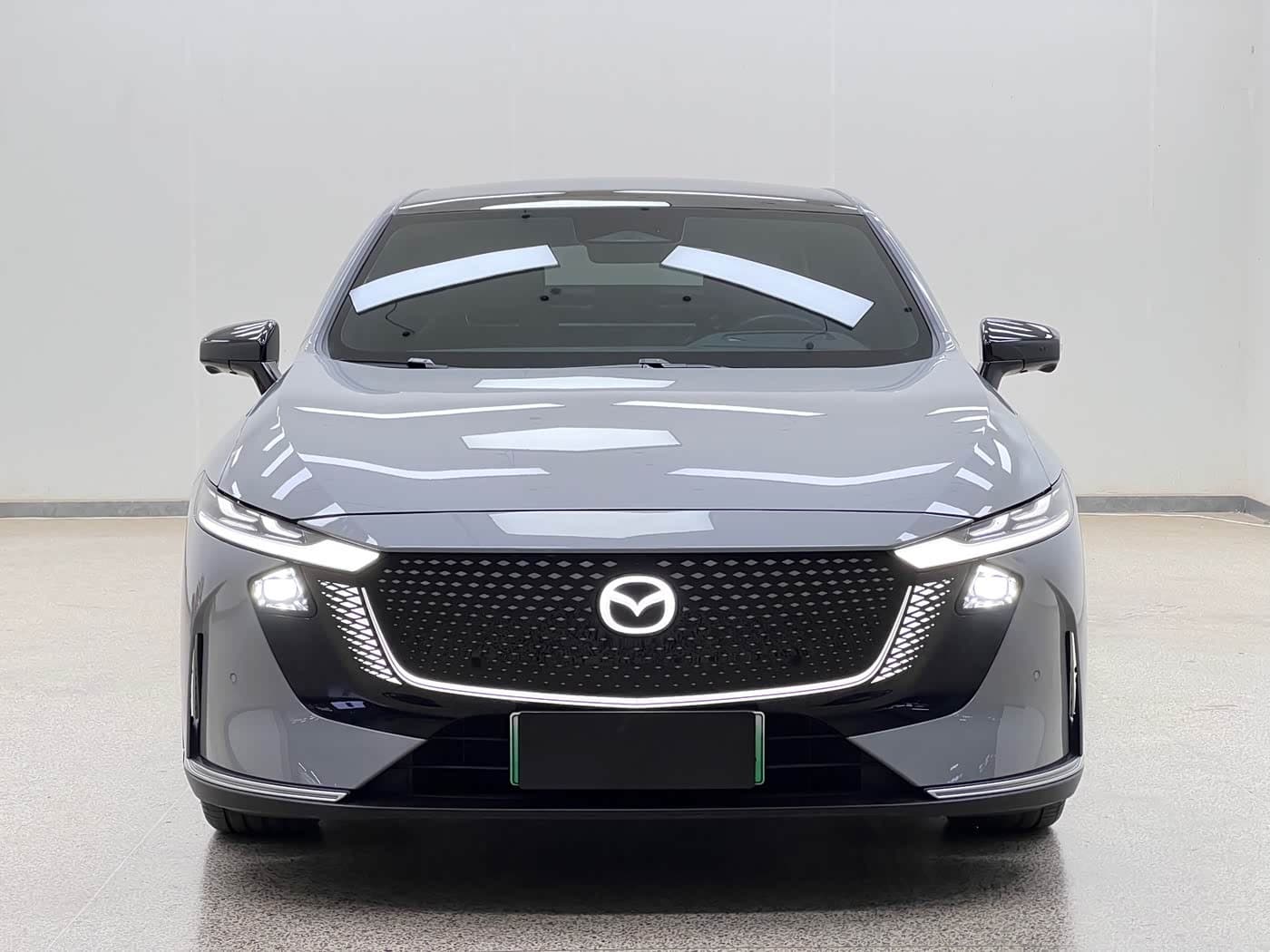2024 Mazda EZ-6 Gris Plata, 20,400 km, China export – photo 2