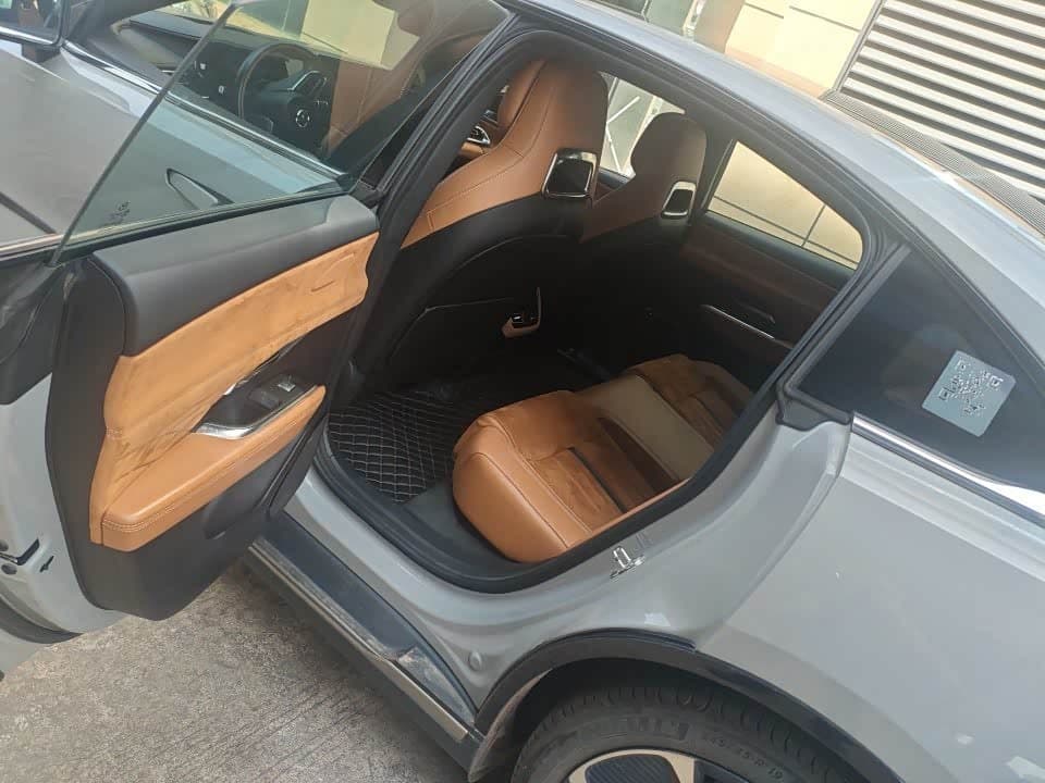 2024 Mazda EZ-6 رمادي فضي, 20,000 km, China export – photo 4