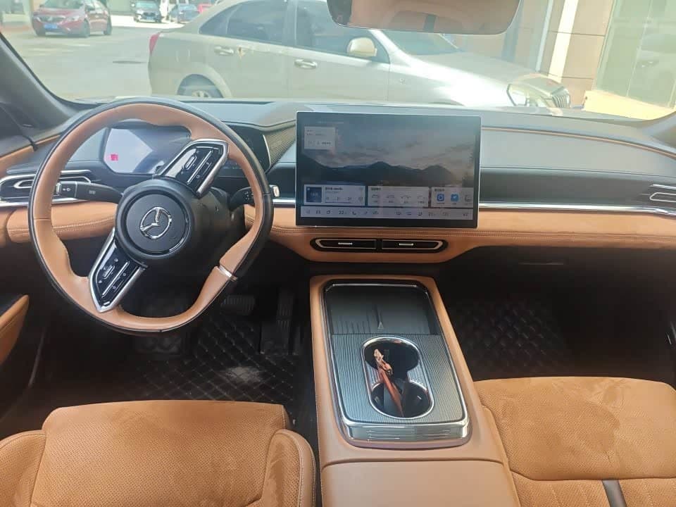 2024 Mazda EZ-6 رمادي فضي, 20,000 km, China export – photo 12