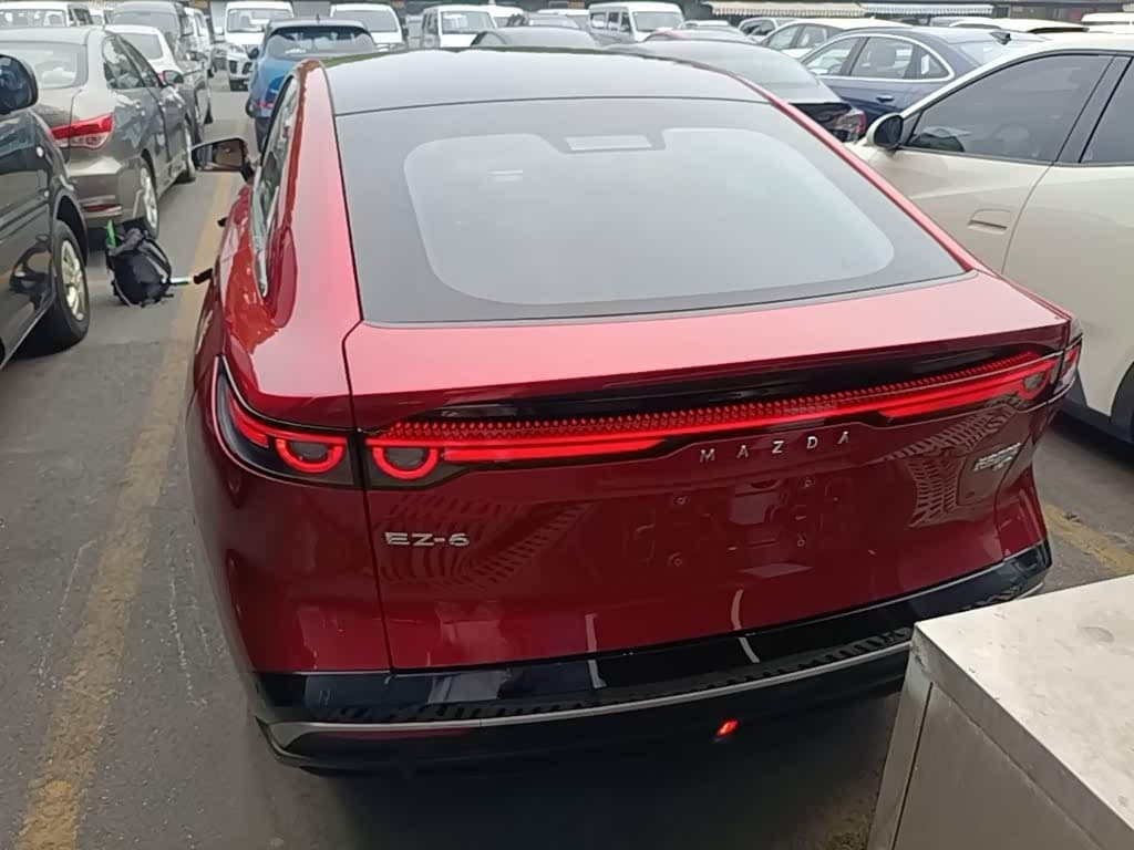 2024 Mazda EZ-6 Red, 16,700 km, China export – photo 6