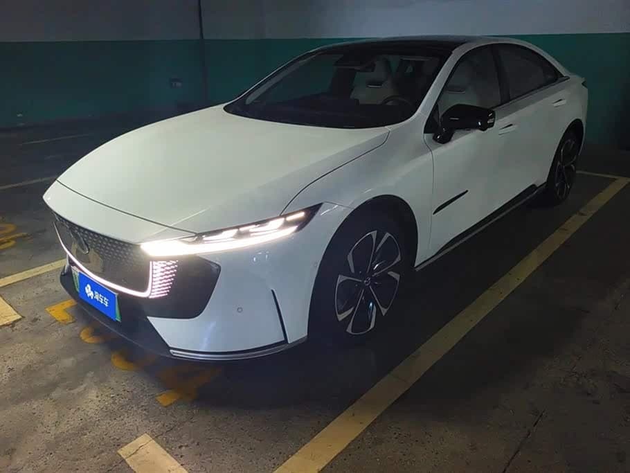 2024 Mazda EZ-6 White, 8,200 km, China export – photo 1