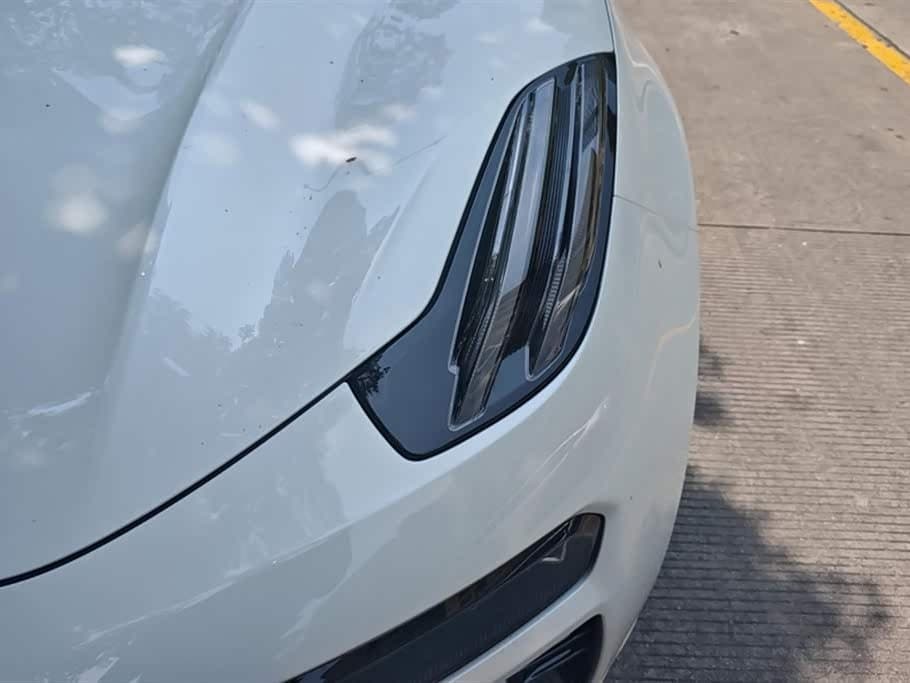 2025 Zeekr 001 White, 2,700 km, China export – photo 5