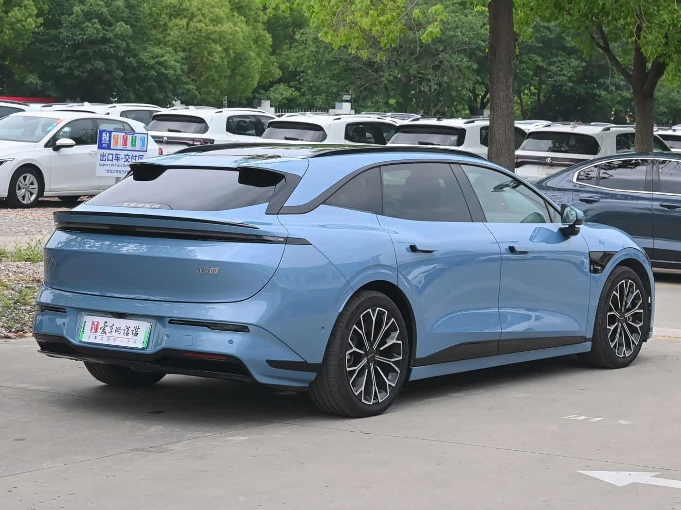 2025 Zeekr 007GT Blue, 11,600 km, China export – photo 6