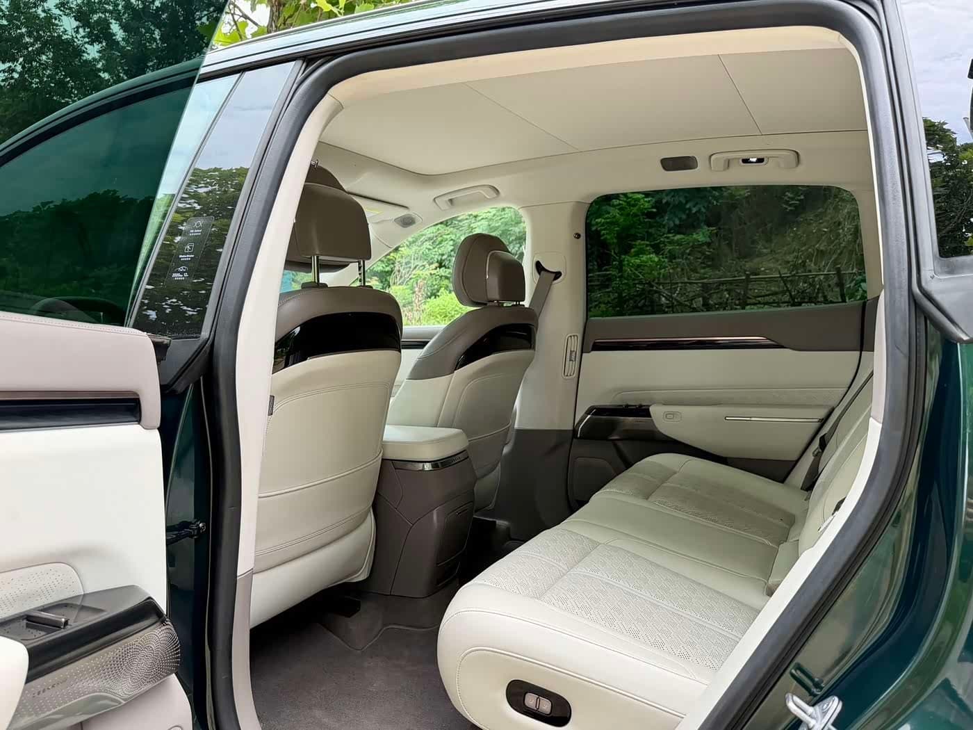 2024 Zeekr 7X Green, 5,000 km, China export – photo 11