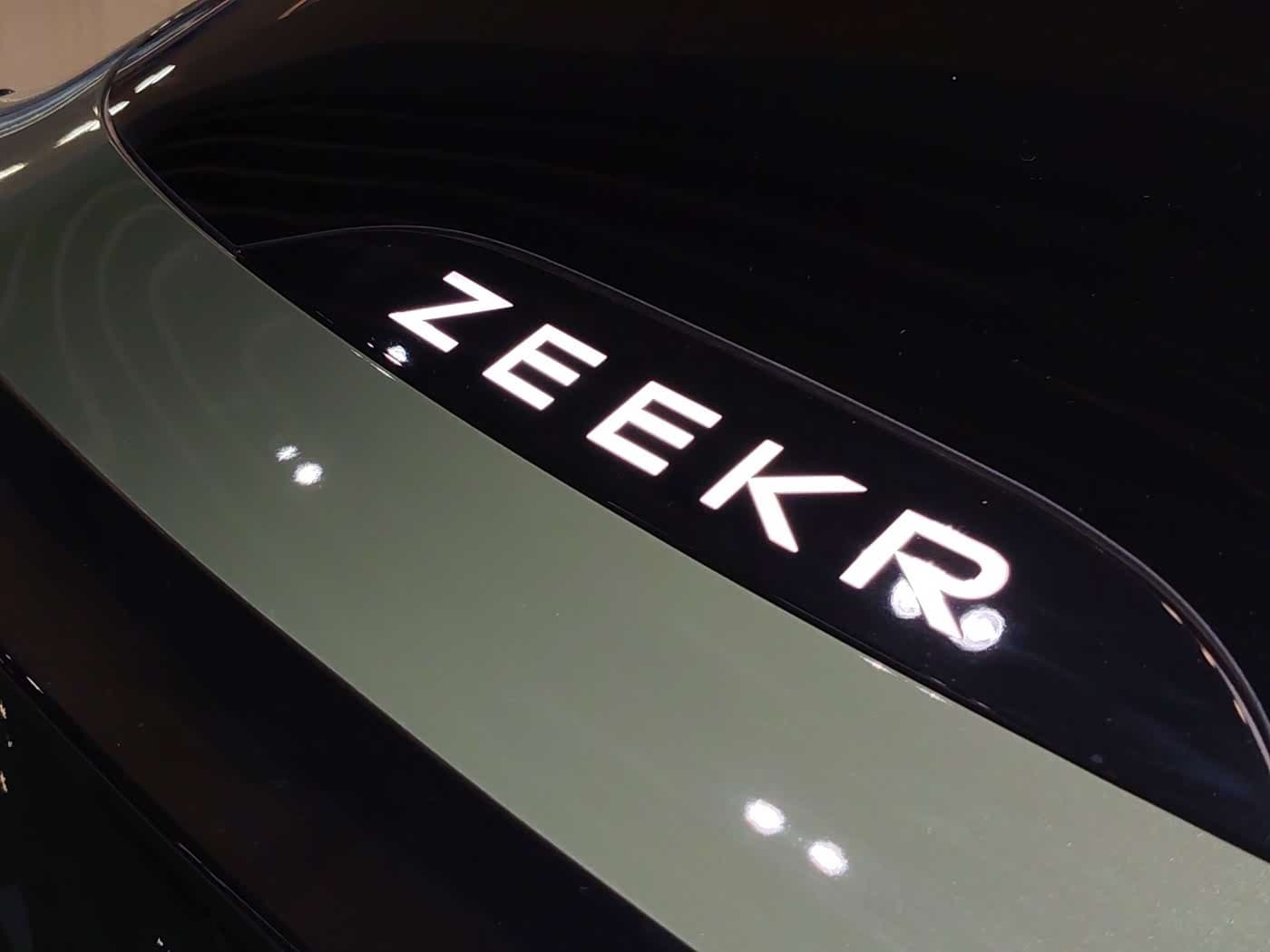 2025 Zeekr 007GT Green, 10,000 km, China export – photo 10