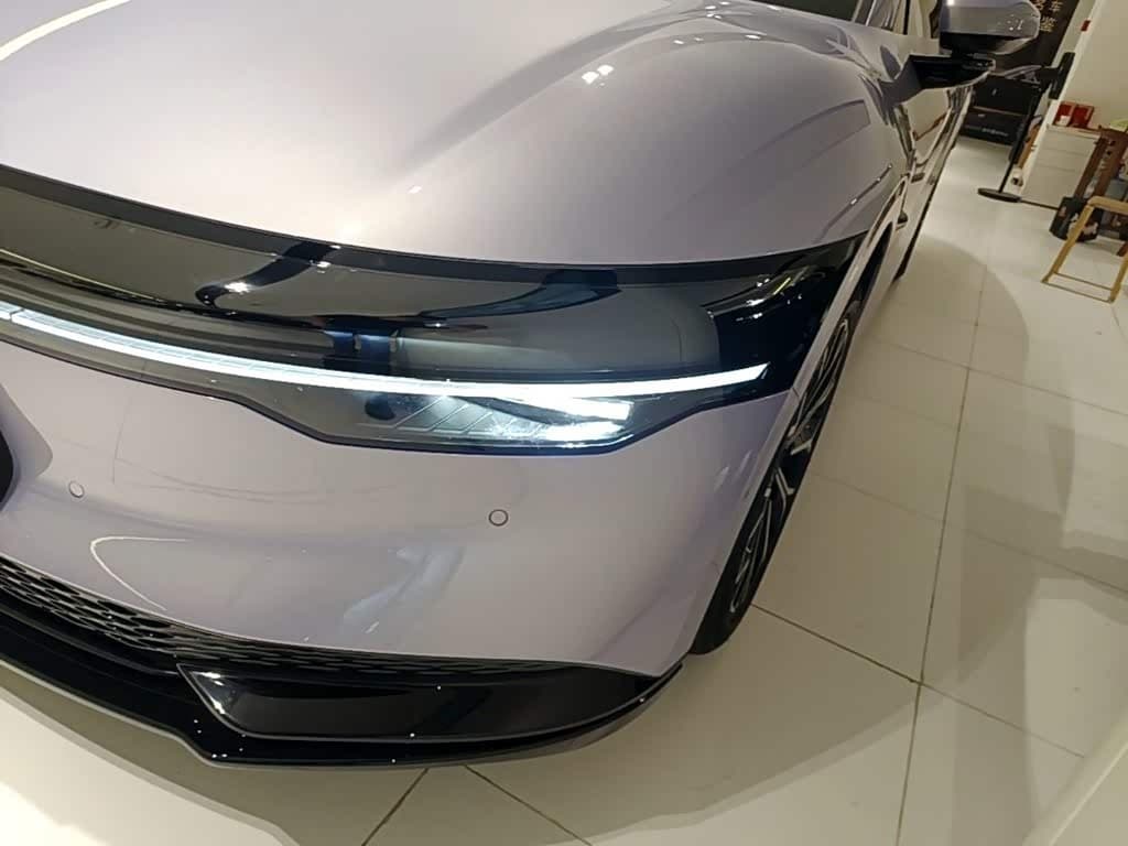 2024 Zeekr 007 Red, 2,600 km, China export – photo 17