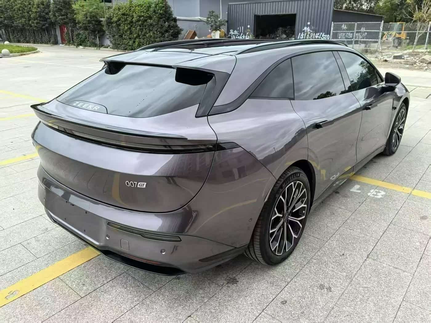 2024 Zeekr 007 Red, 9,000 km, China export – photo 9