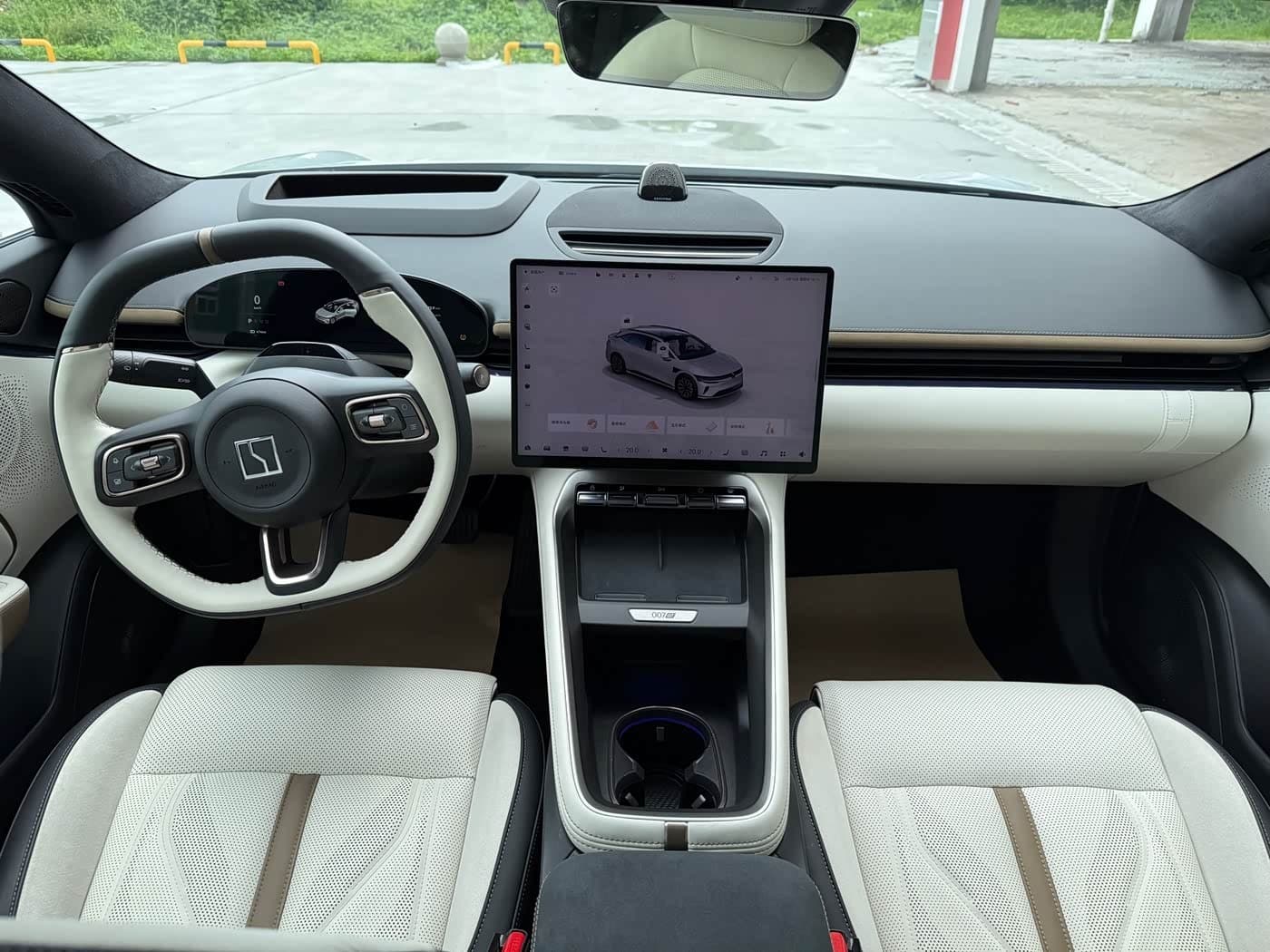 2025 Zeekr 007GT رمادي فضي, 10,000 km, China export – photo 11