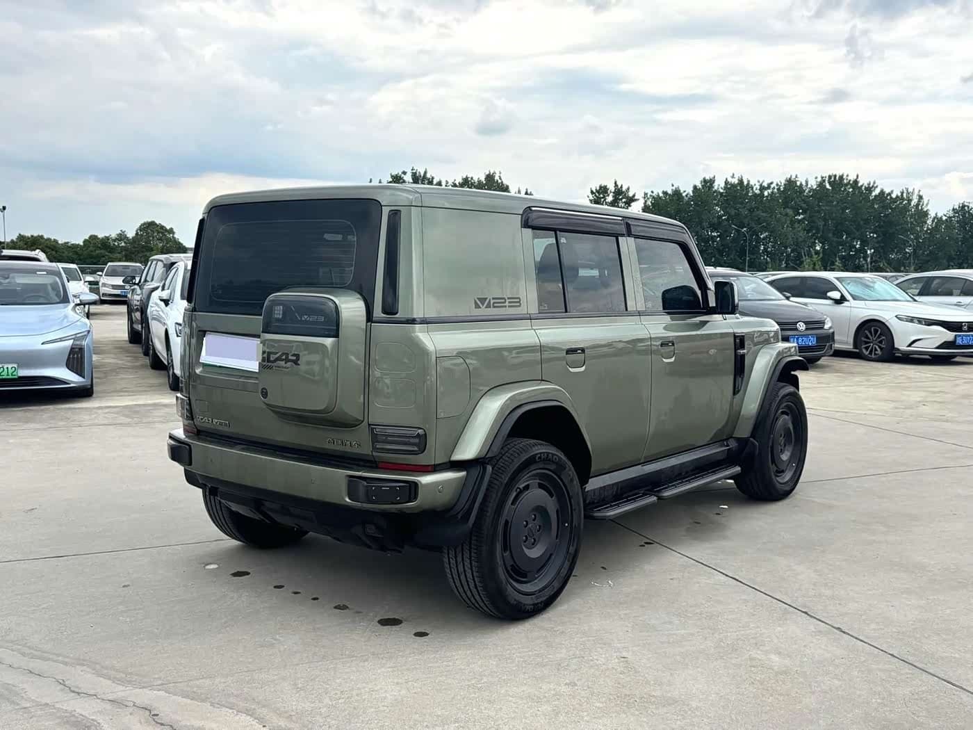 2025 iCar V23 Green, 10,000 km, China export – photo 4
