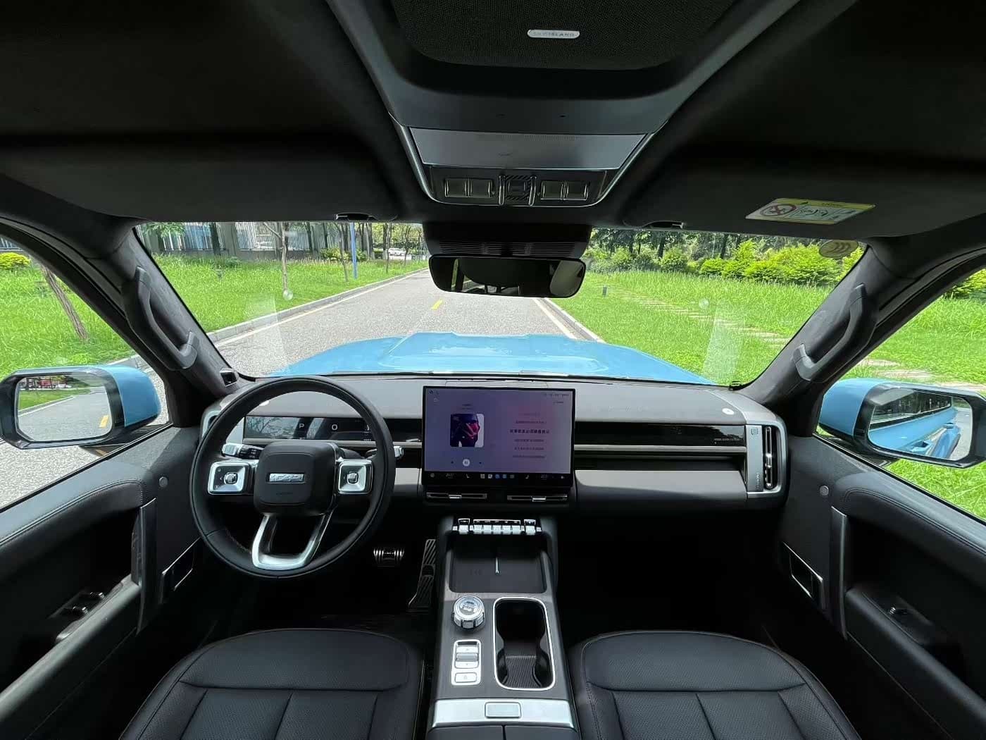 2026 iCar V27 Blue, 4,800 km, China export – photo 6