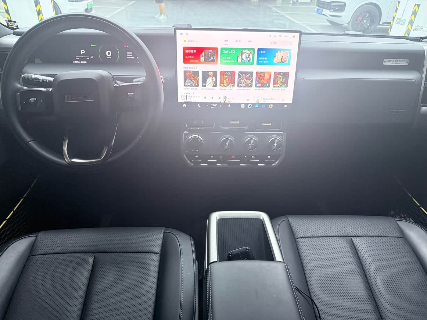 2025 iCar V23 White, 20,000 km, China export – photo 13