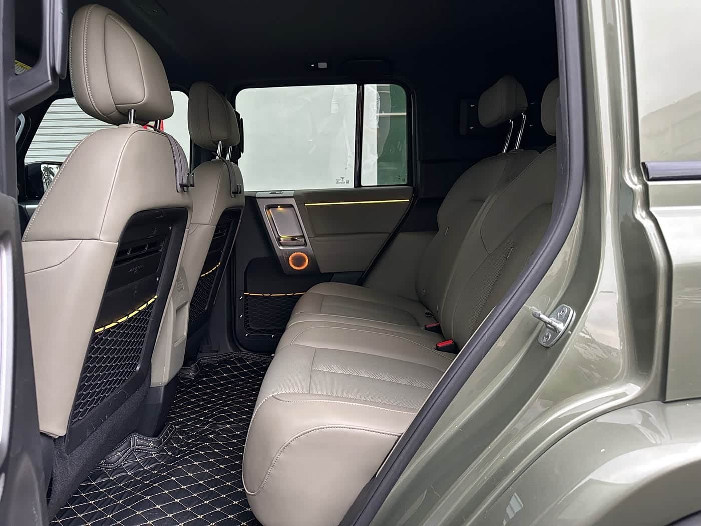 2024 iCar V23 Green, 44,000 km, China export – photo 11