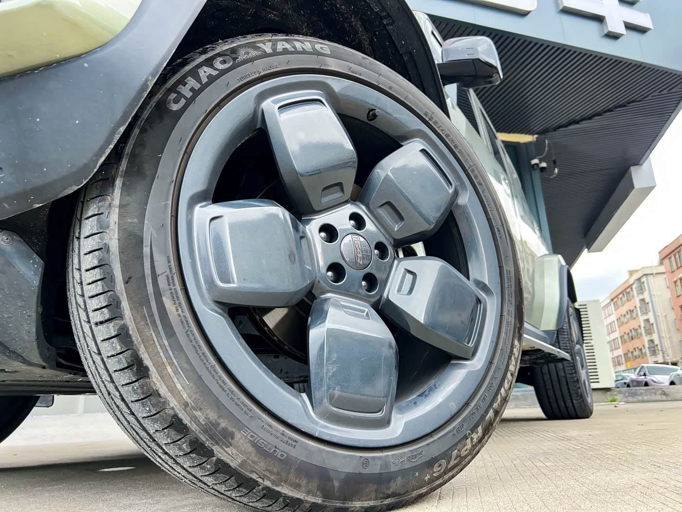 2025 iCar V23 Green, 35,000 km, China export – photo 13