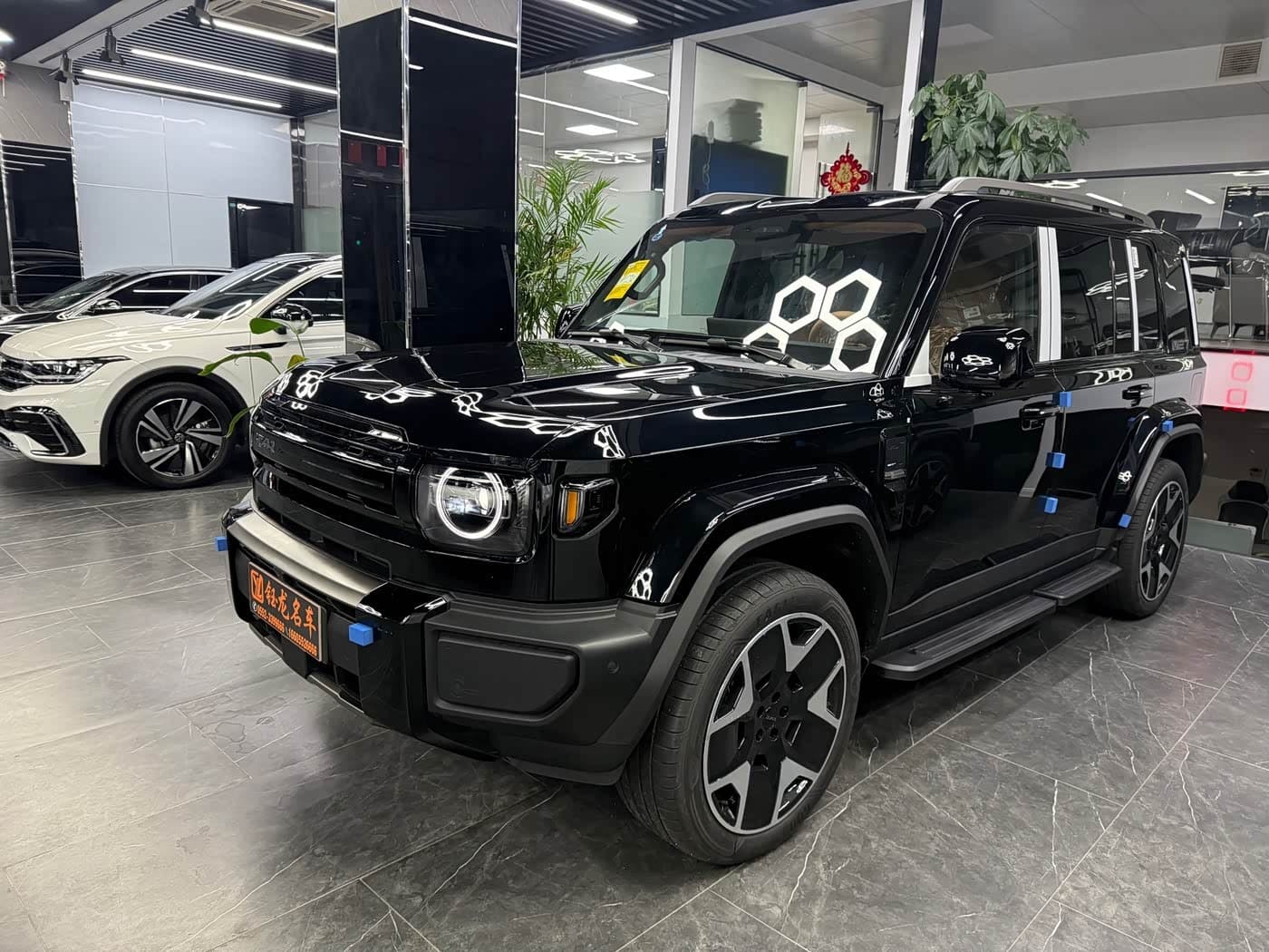 2026 iCar V27 Black, 100 km, China export – photo 1