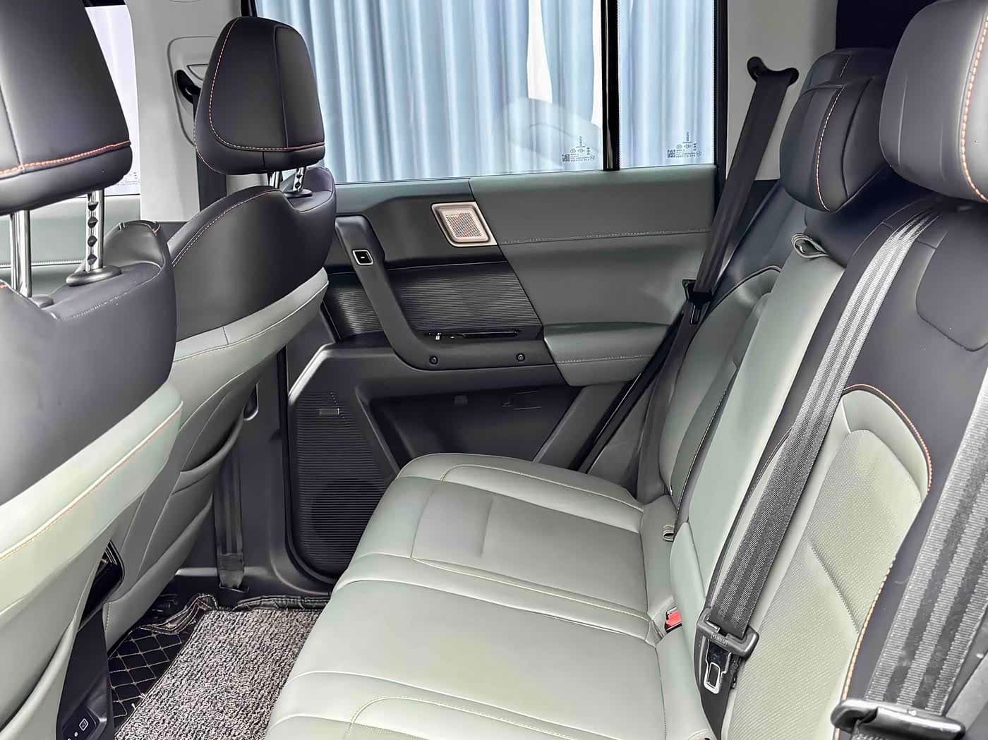 2024 iCar 03 Green, 24,000 km, China export – photo 14