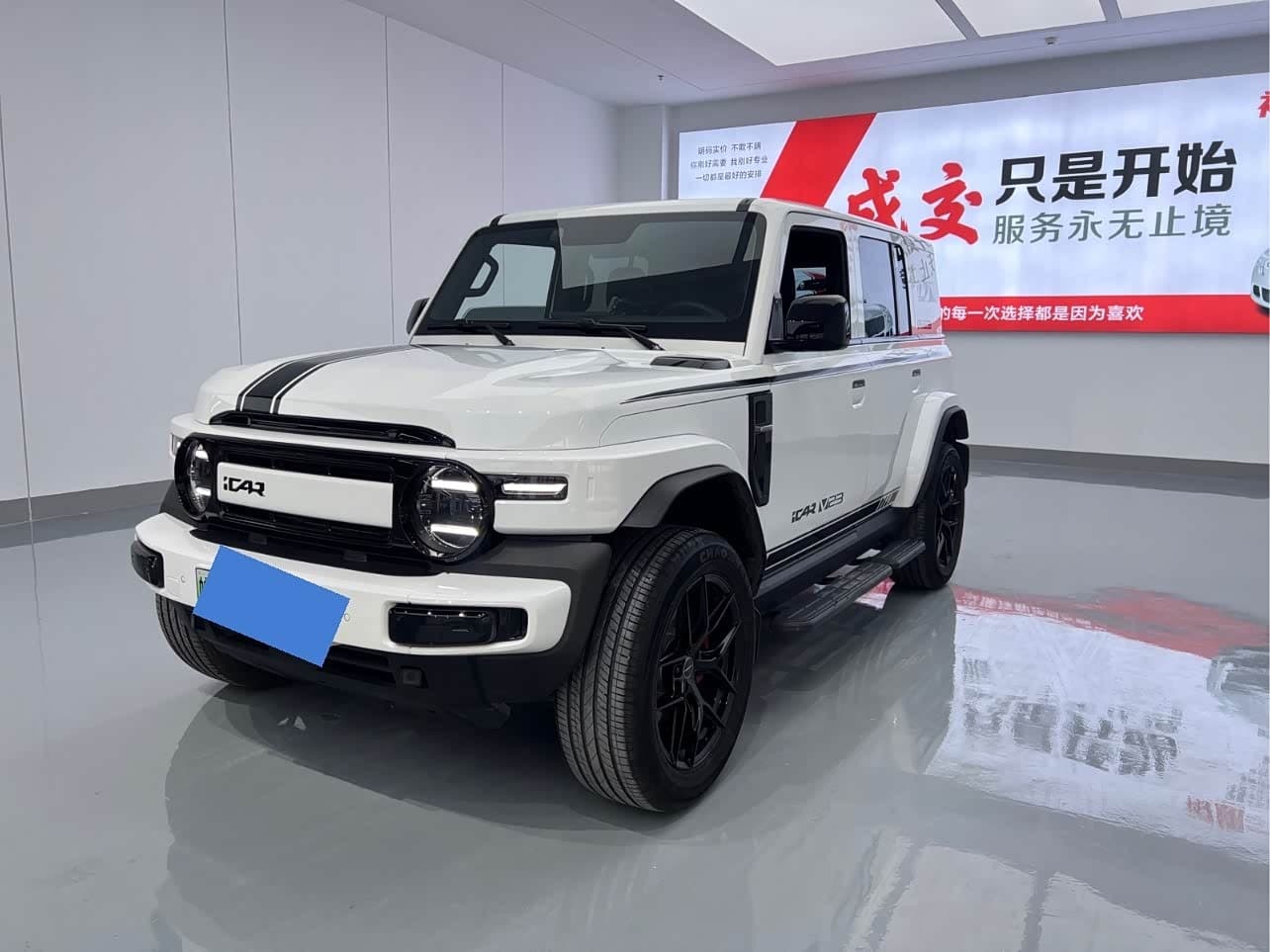 2024 iCar V23 White, 13,000 km, China export – photo 1