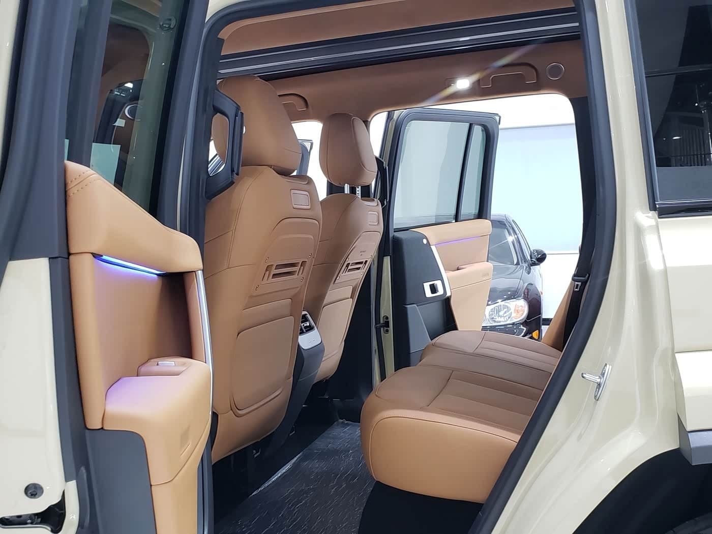 2026 iCar V27 Yellow, 100 km, China export – photo 9