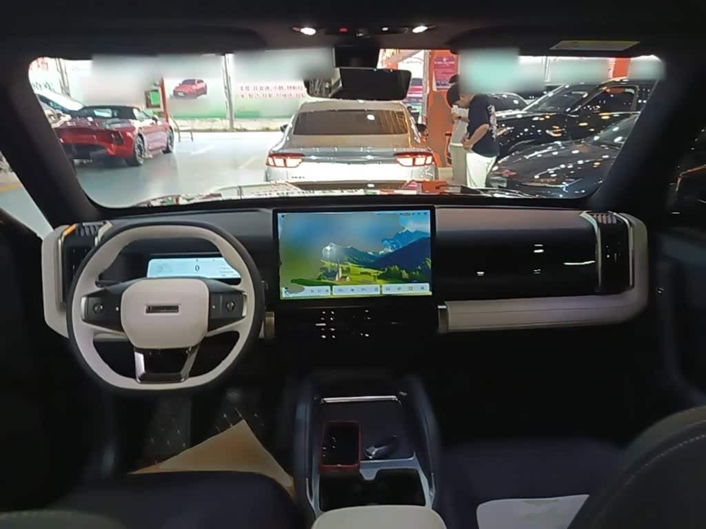 2024 iCar 03T Black, 32,800 km, China export – photo 10