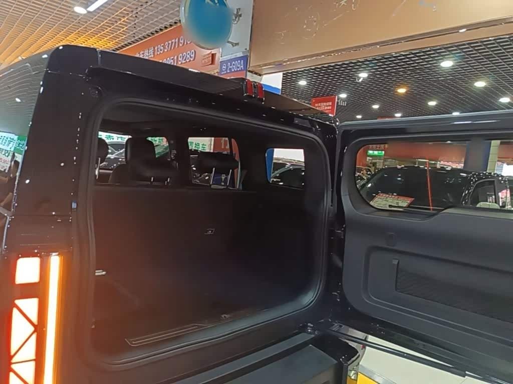 2024 iCar 03T Black, 32,800 km, China export – photo 19