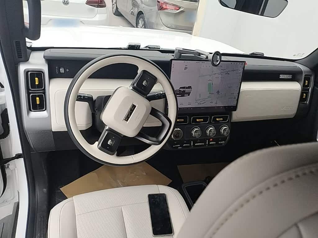 2024 iCar V23 White, 41,800 km, China export – photo 10