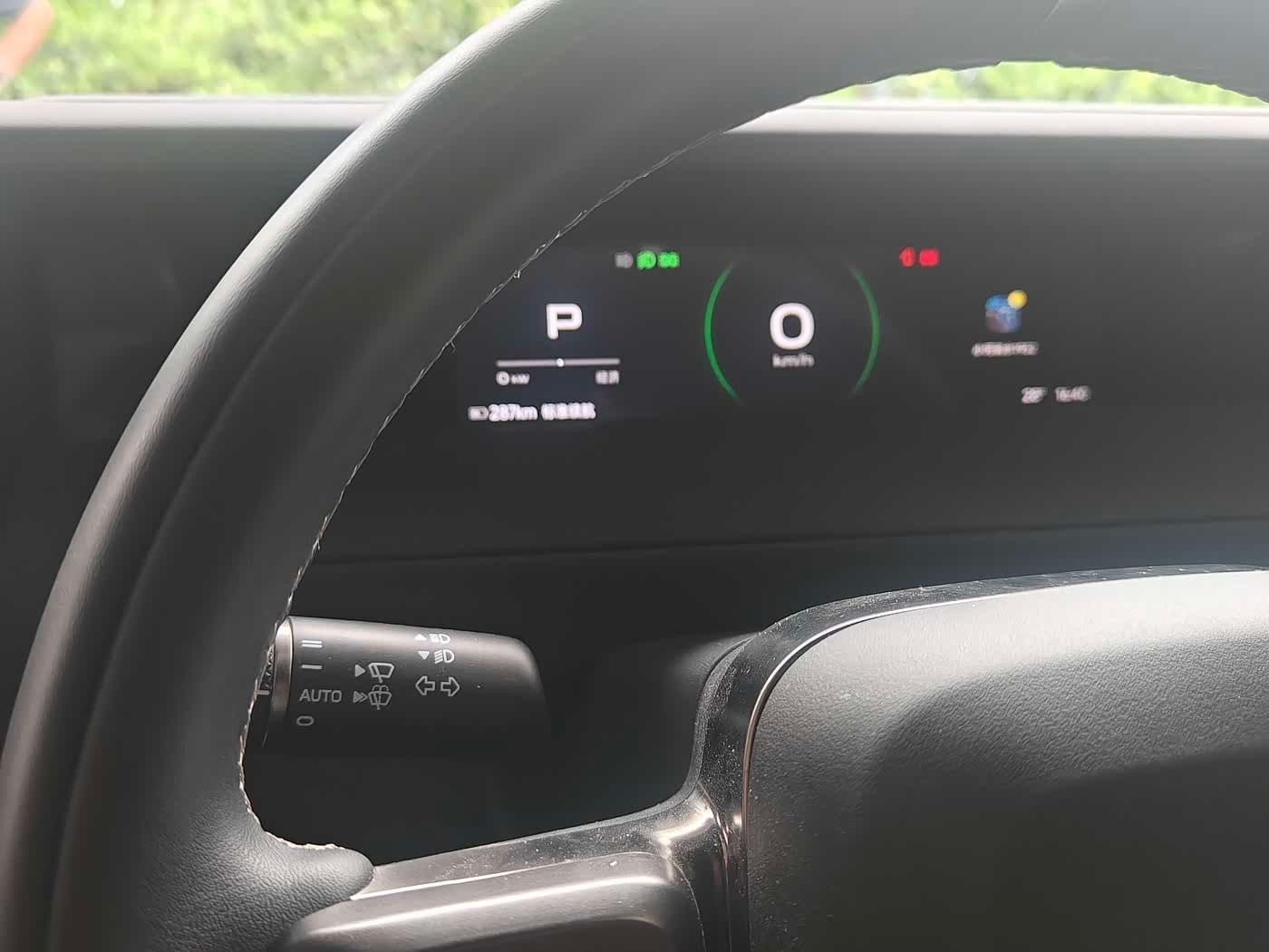 2025 iCar V23 Yellow, 7,000 km, China export – photo 4