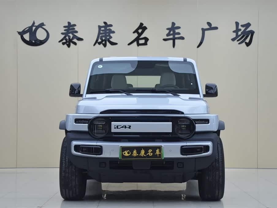 2024 iCar V23 رمادي فضي, 1,000 km, China export – photo 2