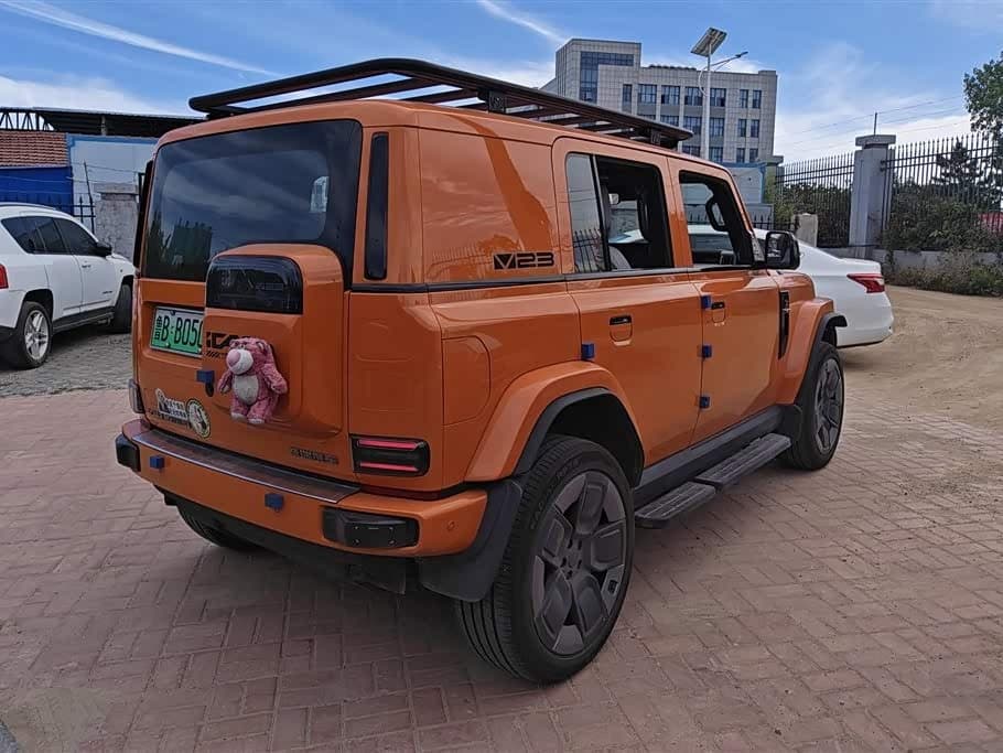 2025 iCar V23 Yellow, 15,200 km, China export – photo 3