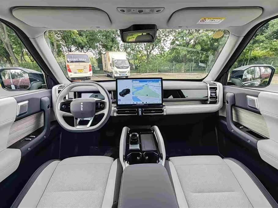 2024 iCar 03 Green, 7,600 km, China export – photo 12