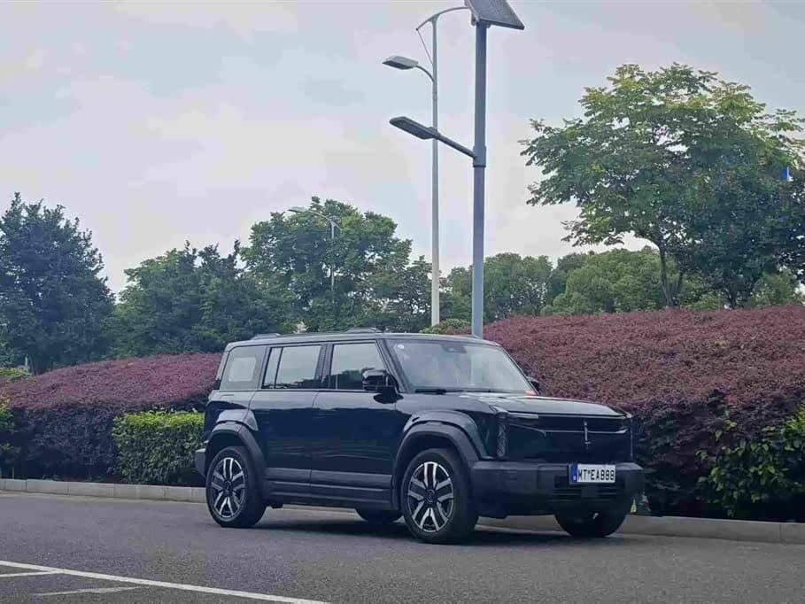 2024 iCar 03 Green, 7,600 km, China export – photo 3