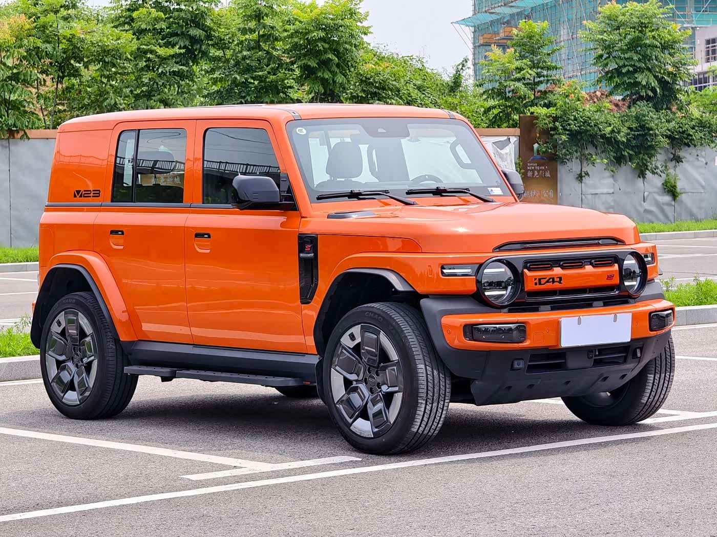 2025 iCar V23 Yellow, 19,000 km, China export – photo 3