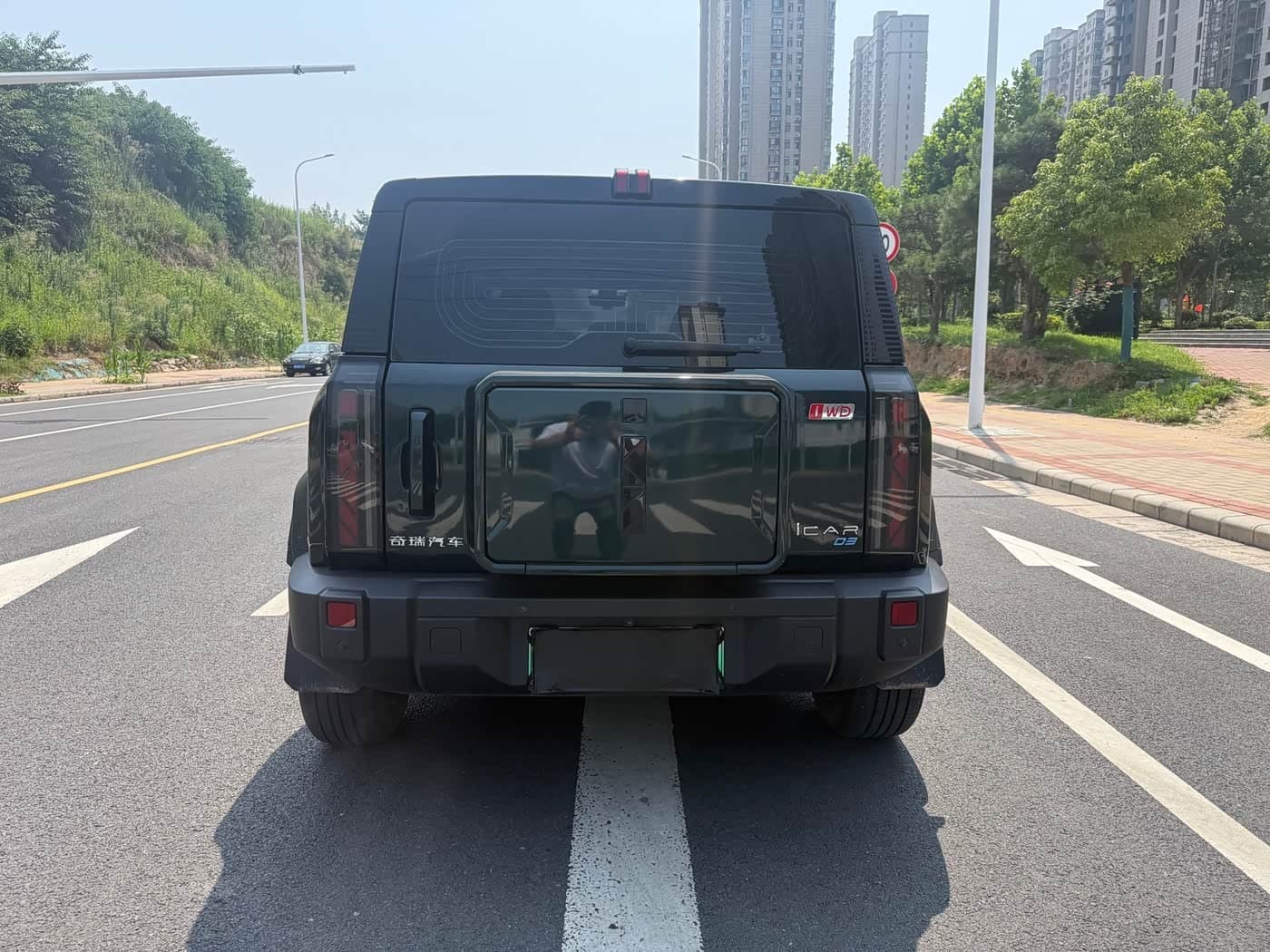 2024 iCar 03 Silbergrau, 47,000 km, China export – photo 5
