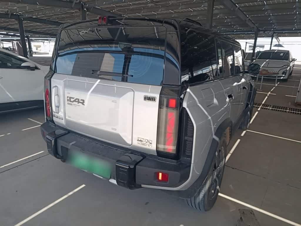2024 iCar 03T Silbergrau, 32,200 km, China export – photo 7