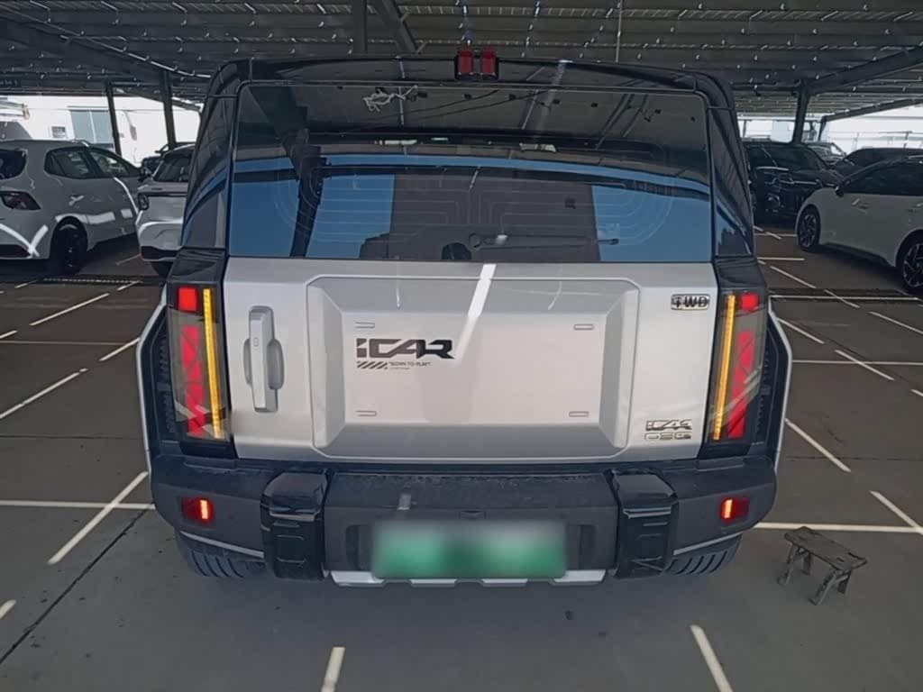 2024 iCar 03T Silbergrau, 32,200 km, China export – photo 6