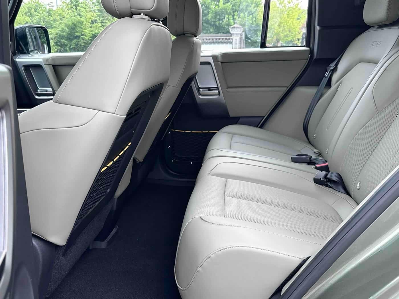 2025 iCar V23 Green, 10,000 km, China export – photo 8