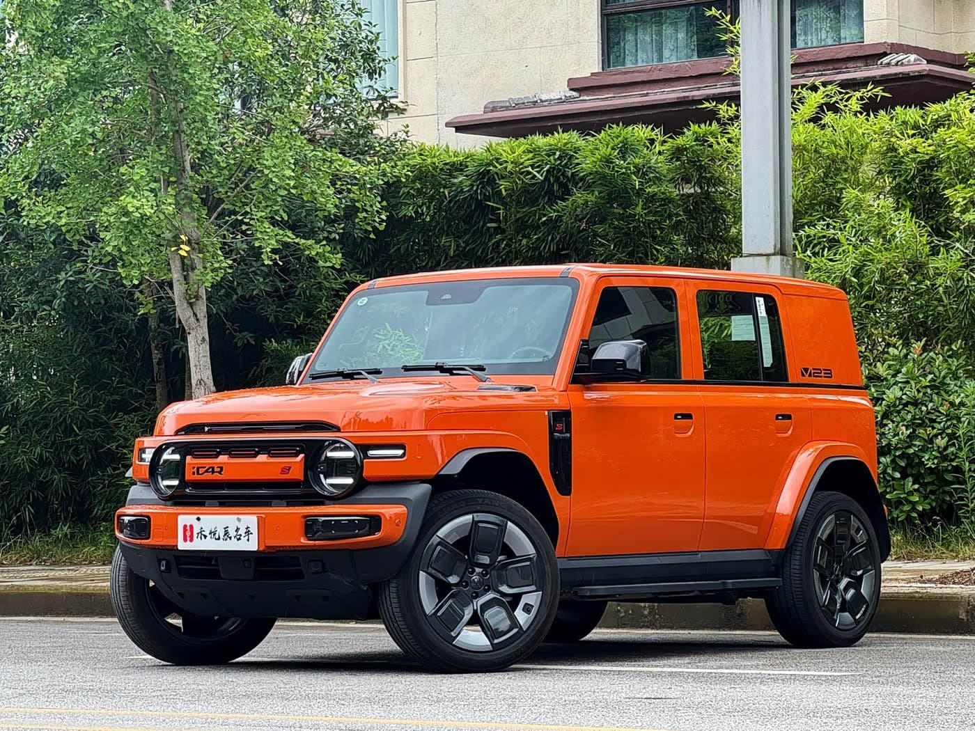 2025 iCar V23 Yellow, 3,900 km, China export – photo 1