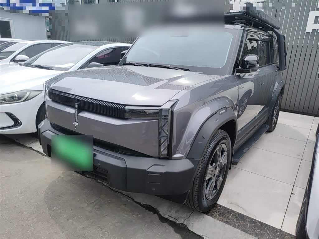 2024 iCar 03 Gris Argenté, 28,500 km, China export – photo 1